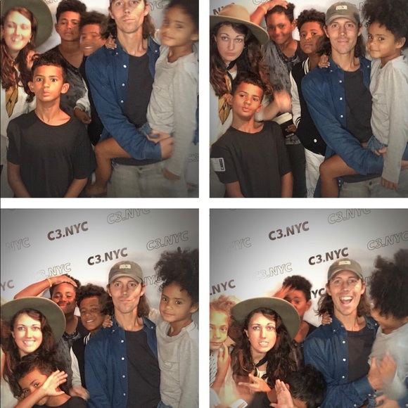 Meet your Poshers - Picture 6 of 6